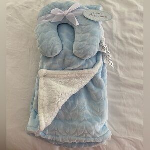 Baby Blue Blanket Set NWT